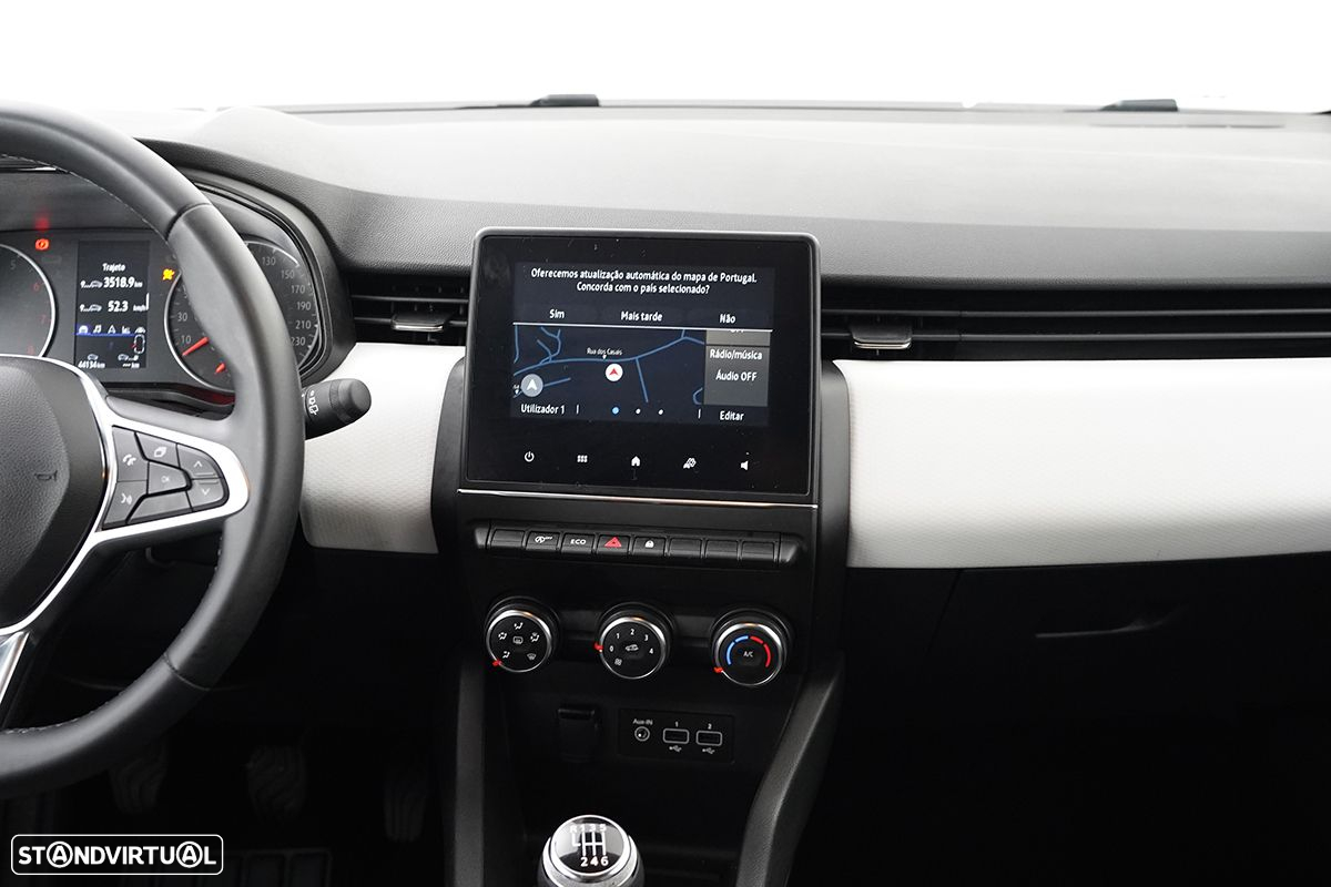 Renault Clio 1.0 TCe Evolution - 9