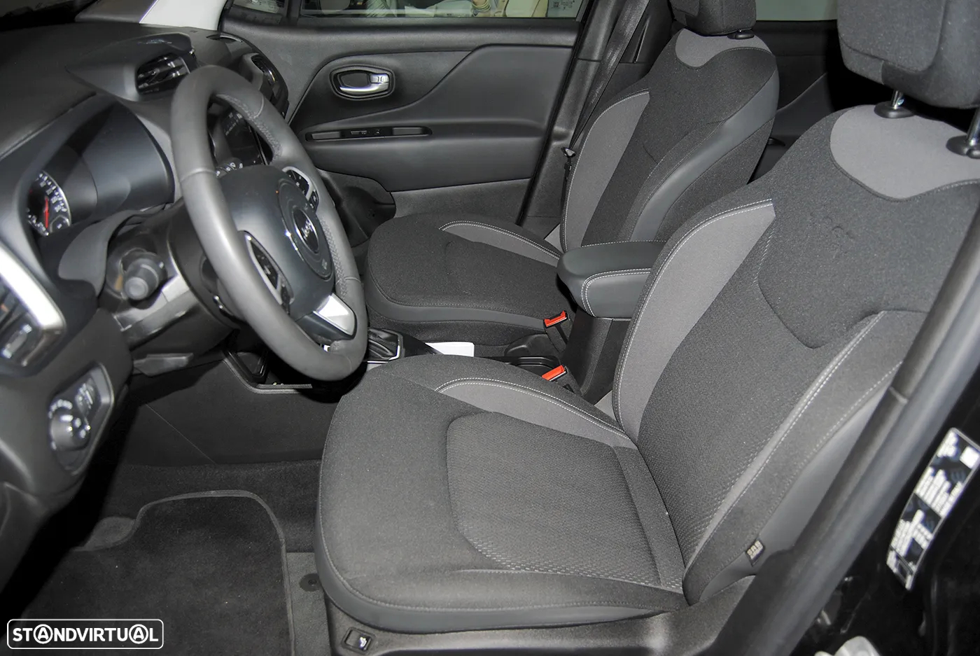 Jeep Renegade 1.5 TG e-Hybrid Limited DCT - 15