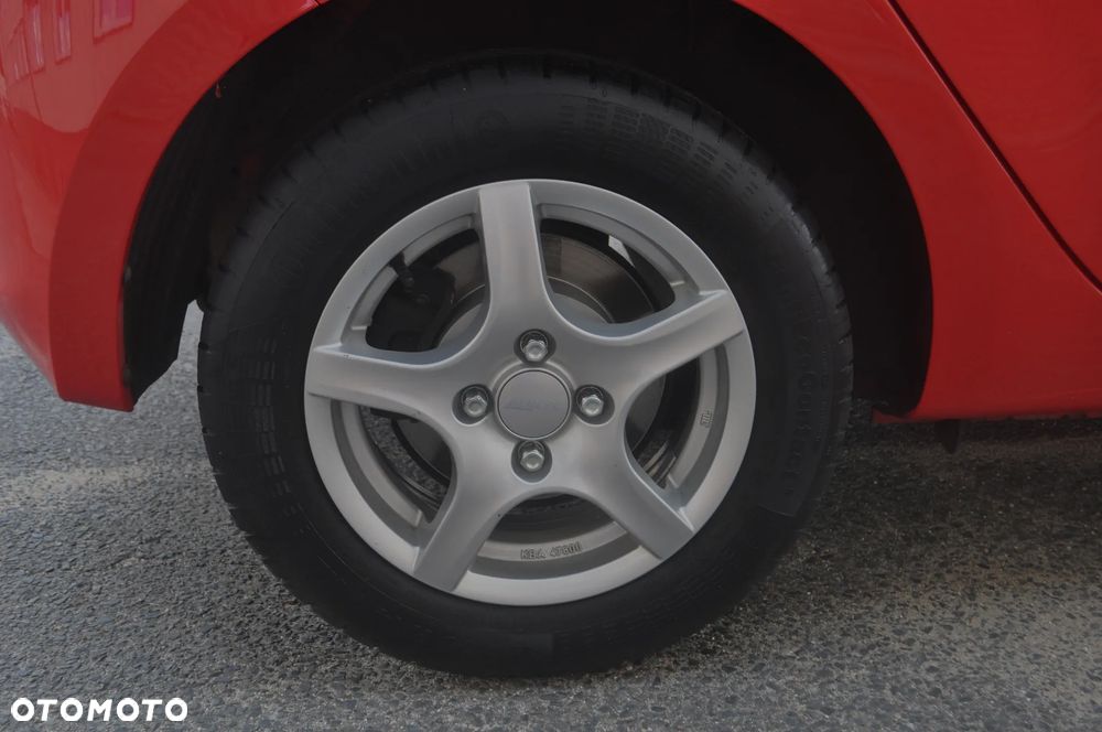 Hyundai i20 1.2 Intro Edition - 35