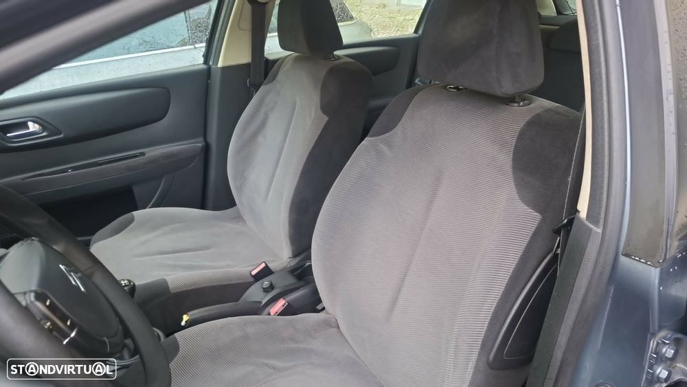 Citroën C4 1.6 HDi SX - 12