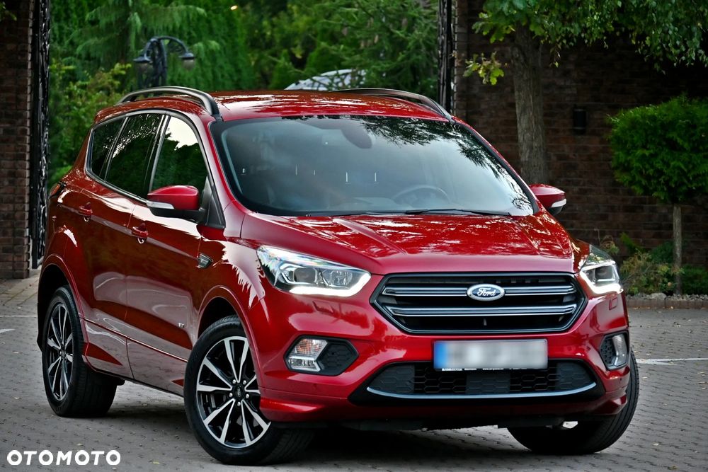 Ford Kuga 2.0 TDCi 4x4 ST-Line - 10