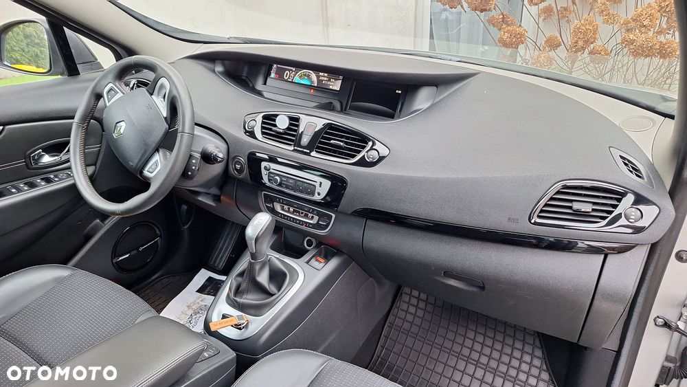 Renault Scenic dCi 110 EDC Bose Edition - 23