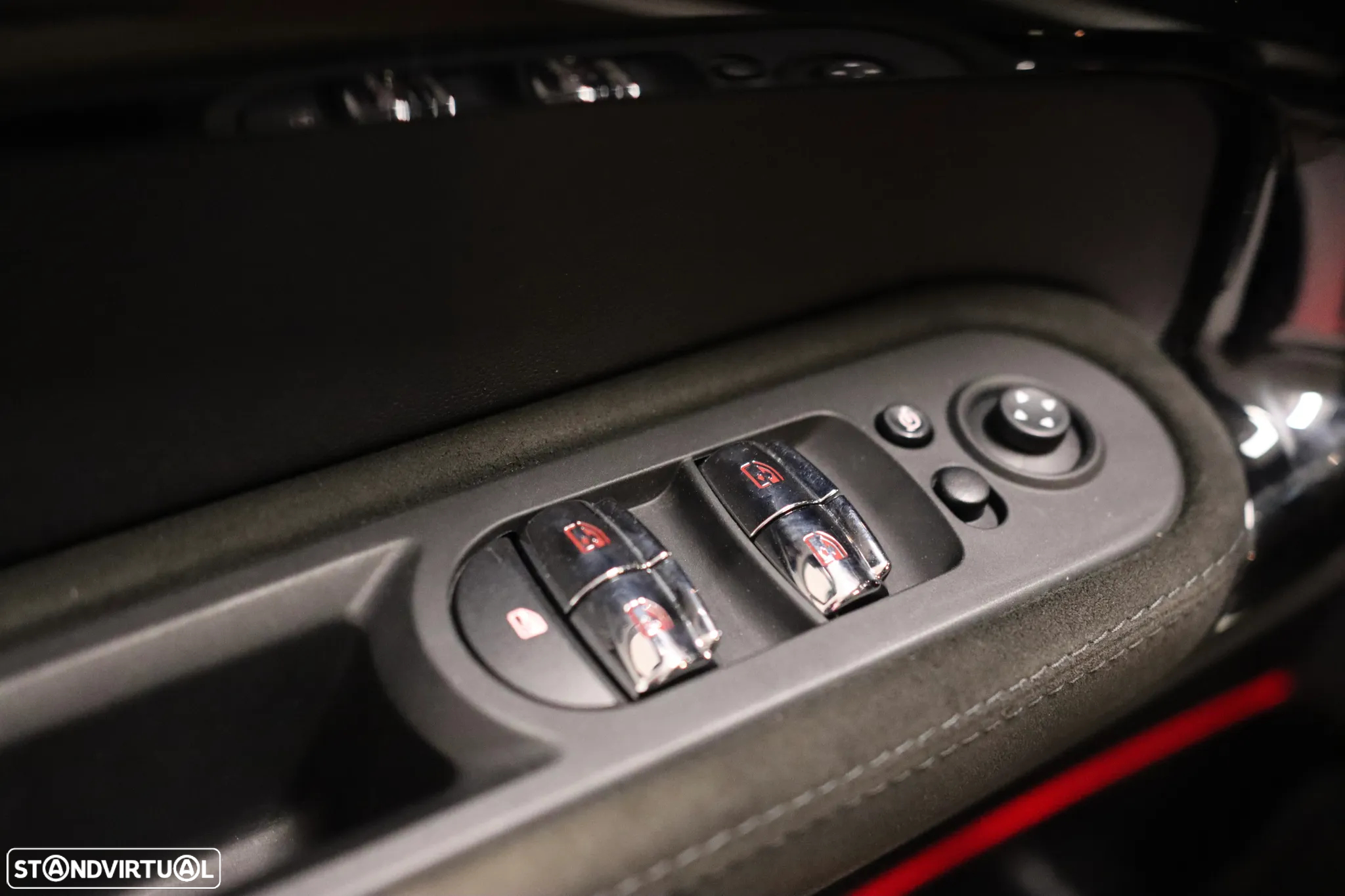 MINI Countryman Cooper SD Auto Desportiva - 8