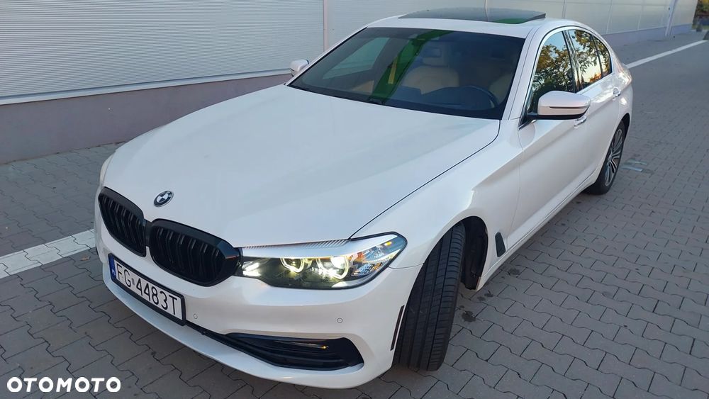 BMW Seria 5 530i GPF Sport Line sport - 24