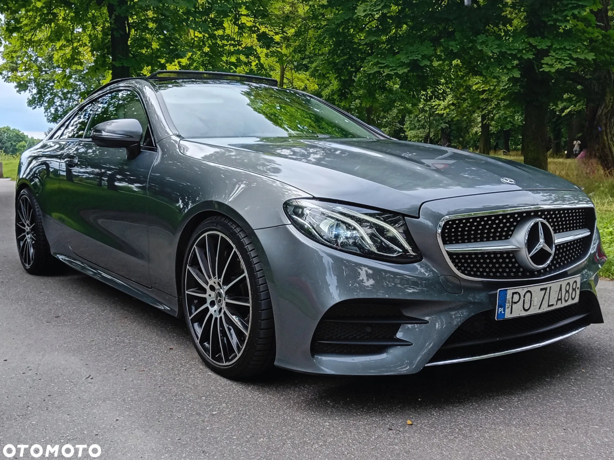 Mercedes-Benz Klasa E 450 Coupe 4-Matic 9G-TRONIC - 4