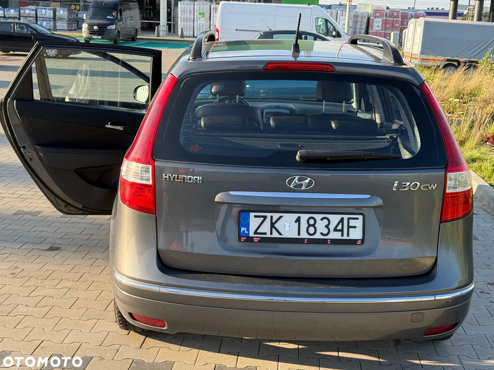 Hyundai i30 i30cw 1.6 Automatik Classic - 17