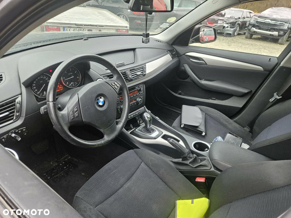 BMW X1 sDrive16d Sport Line - 10