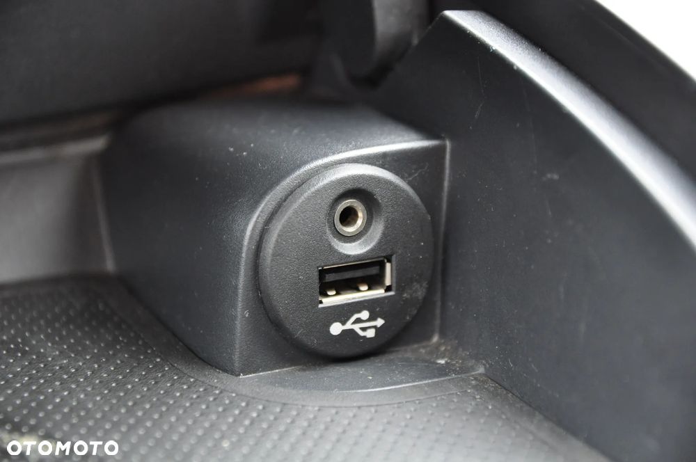Nissan Note 1.6 Tekna - 25