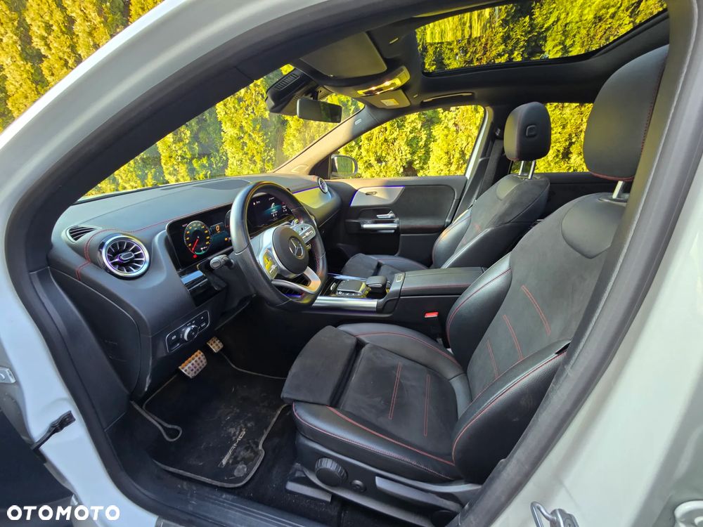 Mercedes-Benz EQA - 5