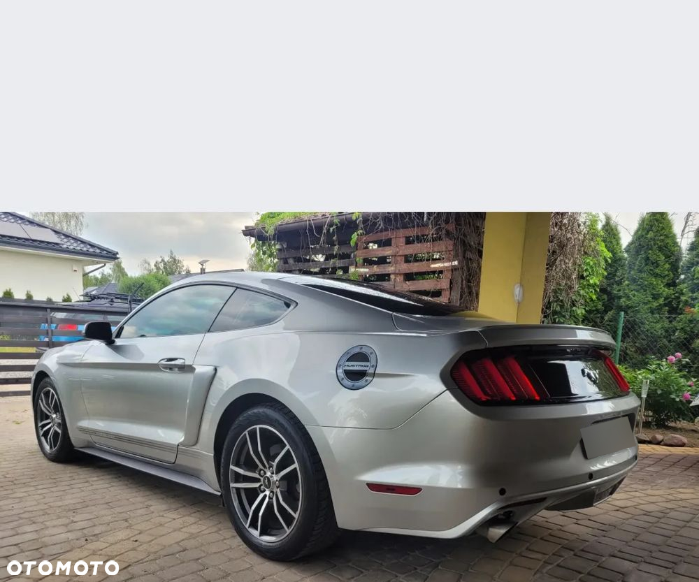 Ford Mustang 2.3 EcoBoost - 6
