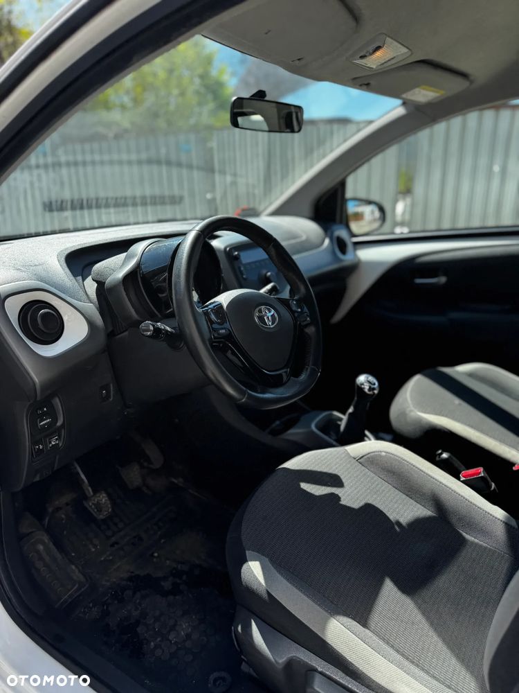 Toyota Aygo 1.0 VVT-i Black Edition - 6