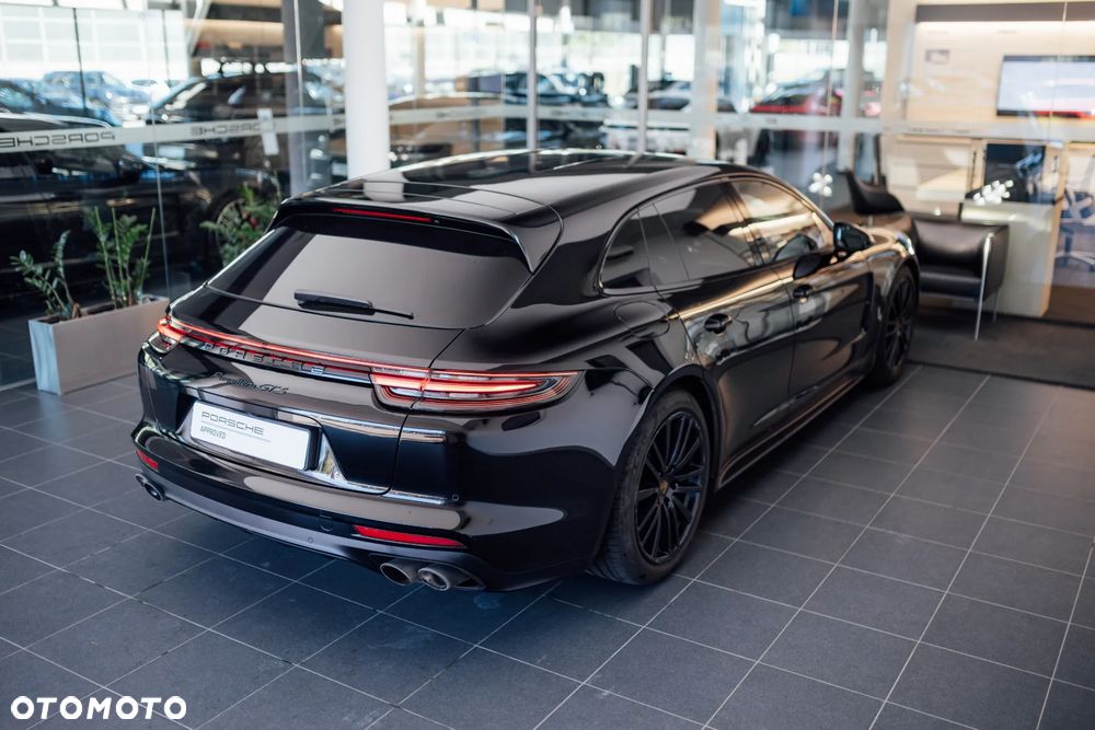Porsche Panamera GTS GPF - 9