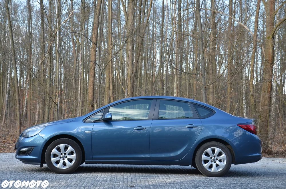 Opel Astra 1.6 Active - 4