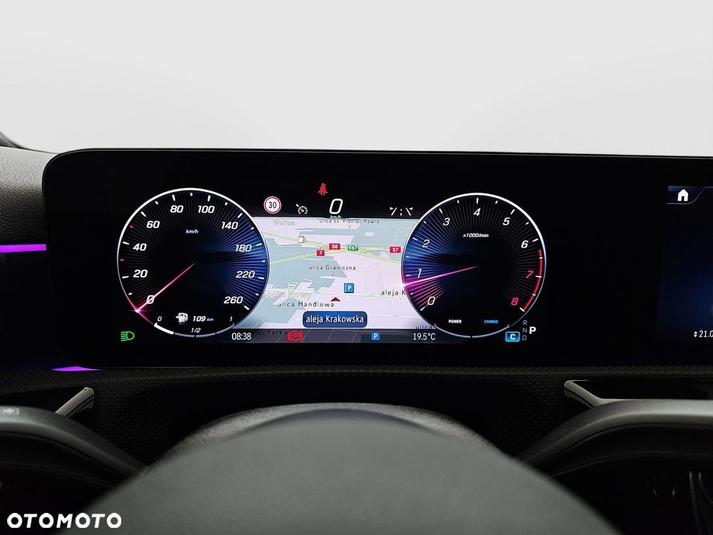 Mercedes-Benz Klasa A 220 4-Matic AMG Line 8G-DCT - 19
