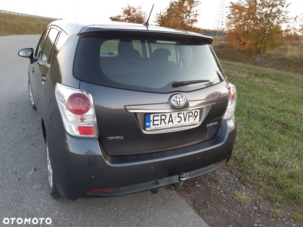 Toyota Verso 1.6 Active - 12