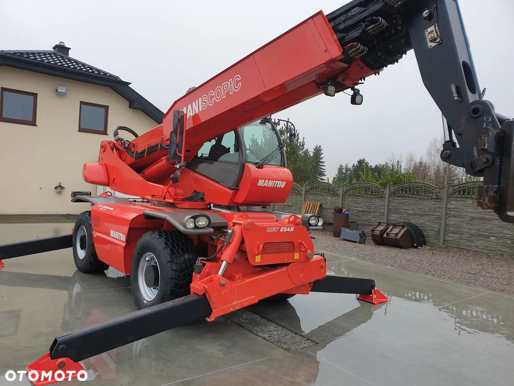 Manitou MRT ROTO 2540 Privilege KOSZ/WIDŁY/PILOT SPROWADZONA SUPER STAN - 4