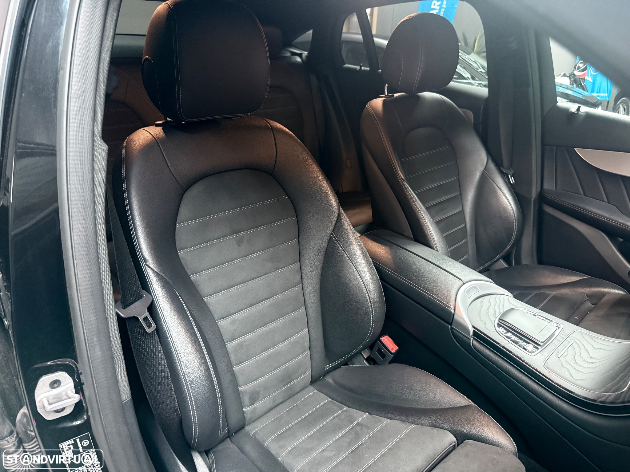 Mercedes-Benz GLC 300 Coupe de 4Matic 9G-TRONIC Edition AMG Line - 15