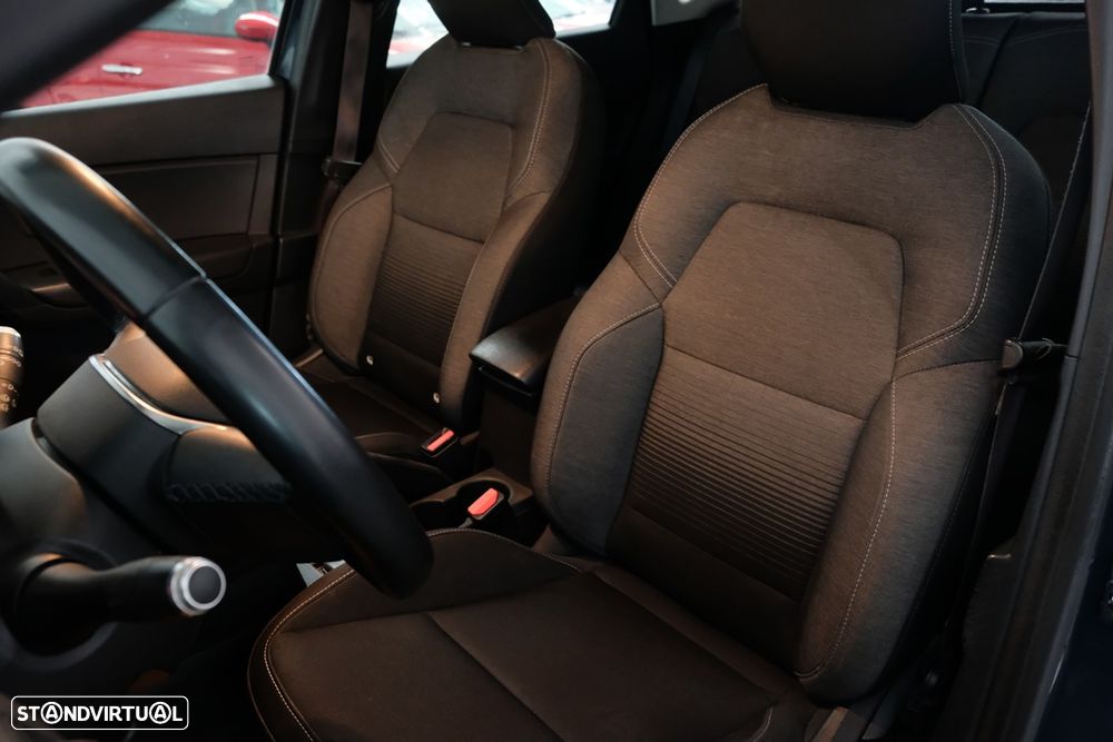 Renault Captur 1.5 dCi Exclusive - 14