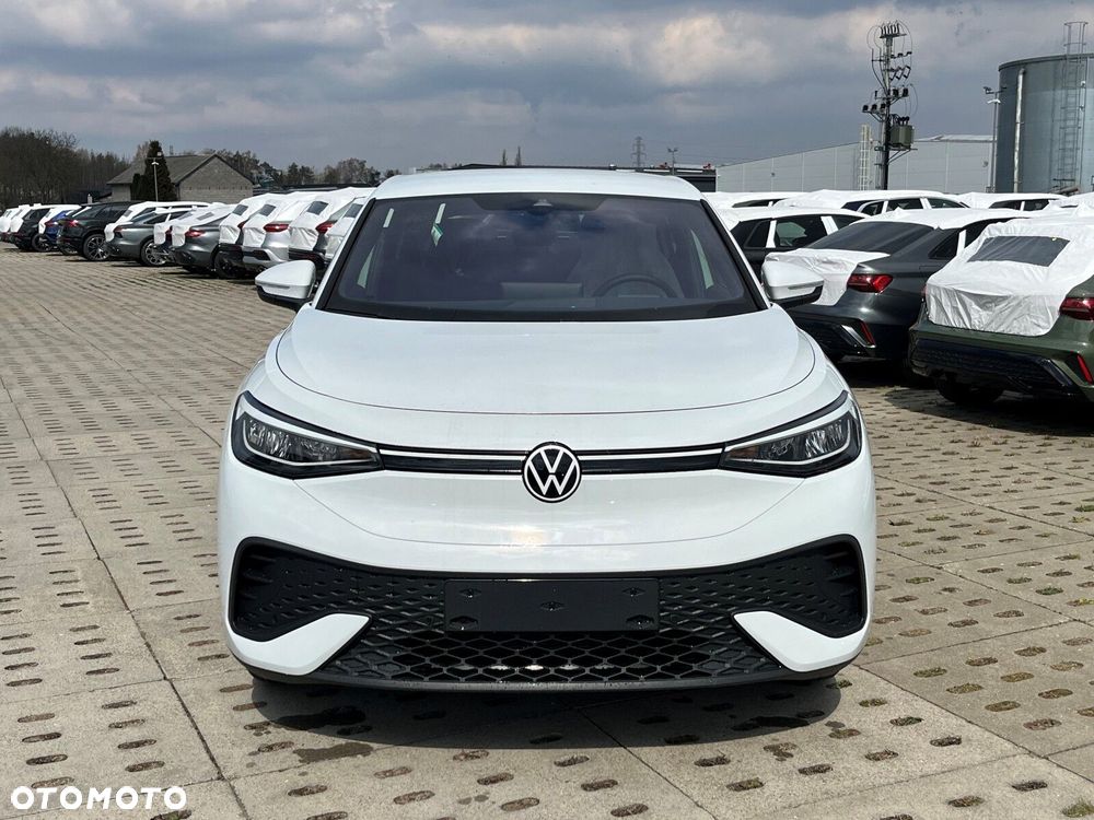Volkswagen ID.5 52kWh Plus - 2