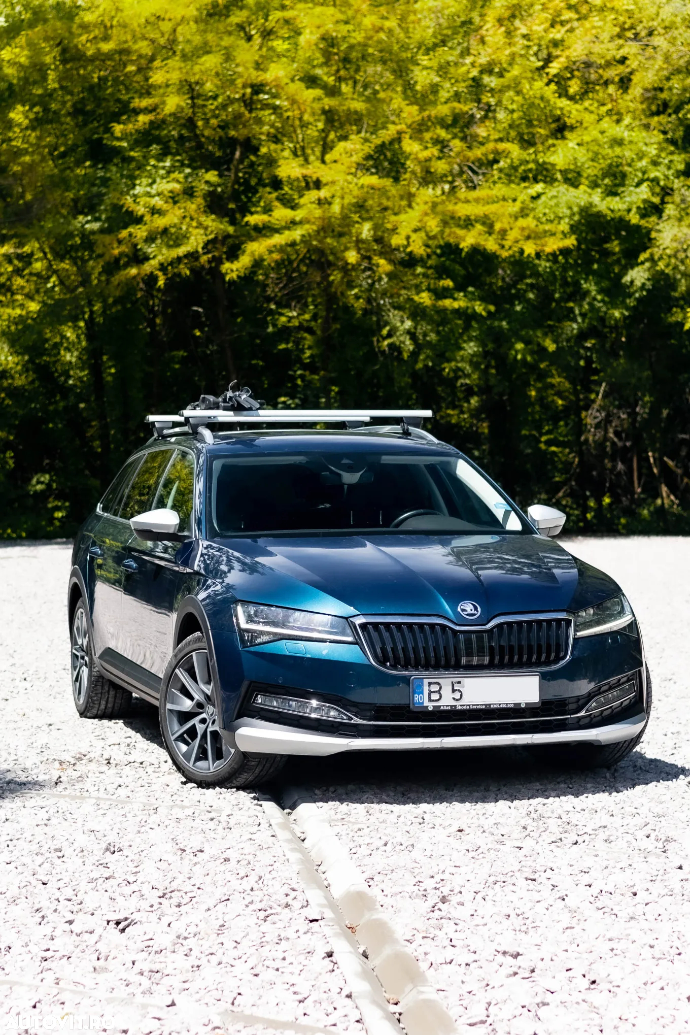 Skoda Superb Combi 2.0 TDI 4X4 DSG Scout - 2