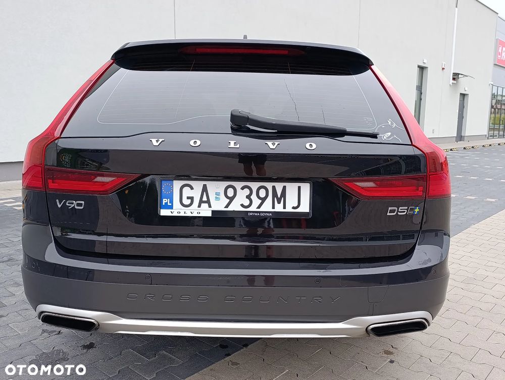 Volvo V90 Cross Country D5 AWD - 6