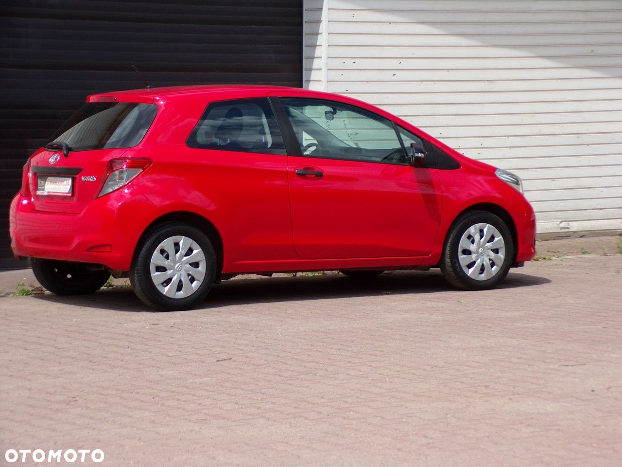 Toyota Yaris - 16