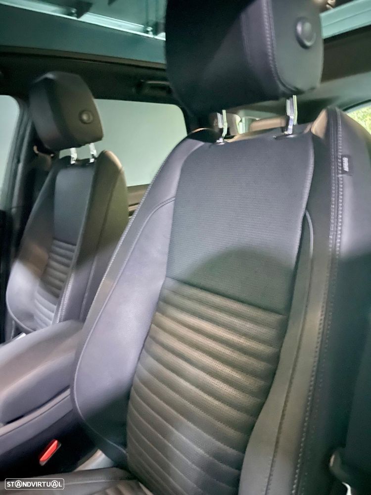 Land Rover Discovery Sport - 16