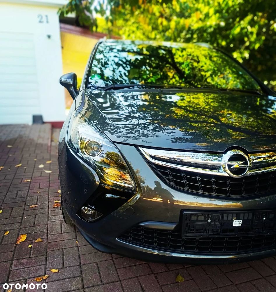 Opel Zafira 2014 photo 2