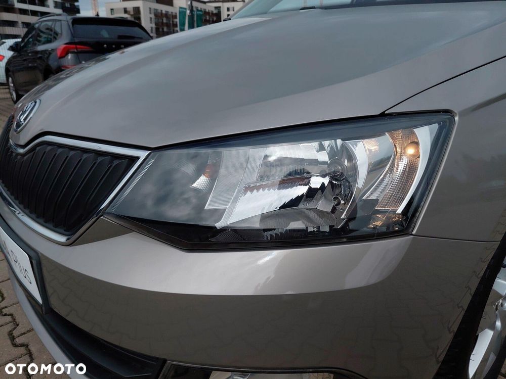 Skoda Fabia 1.2 TSI Ambition - 33