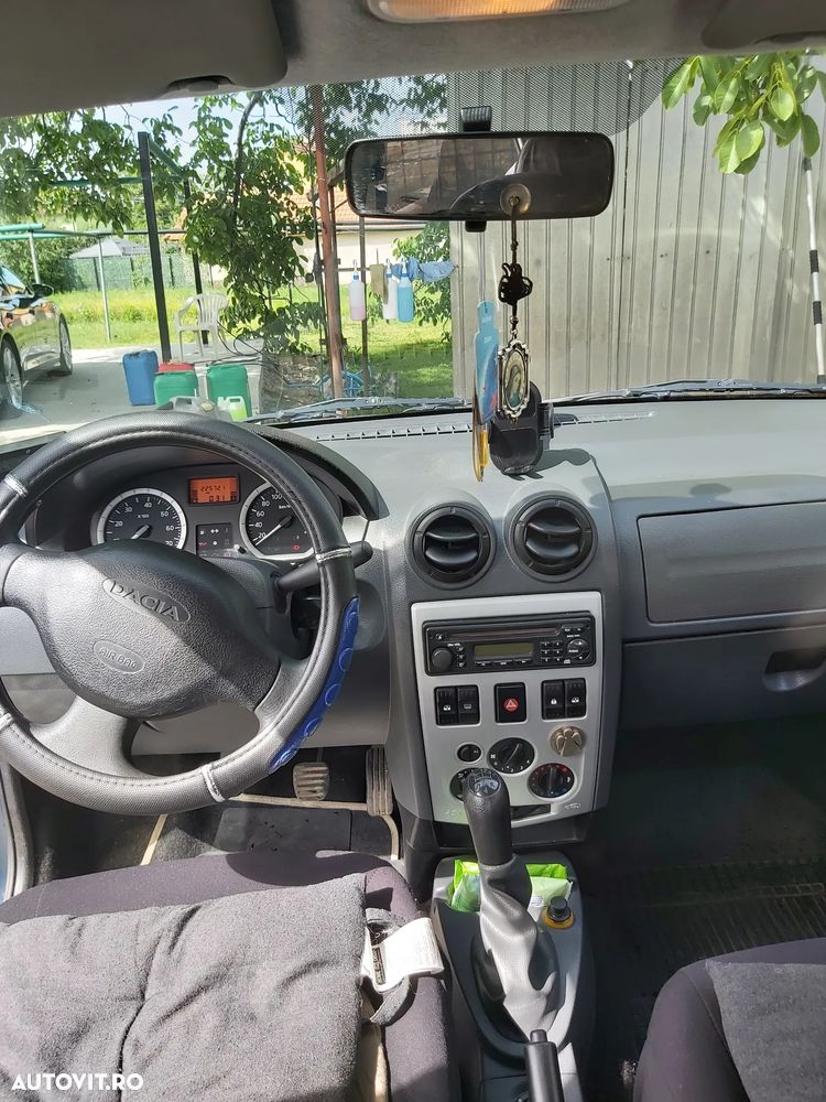 Dacia Logan 1.4 MPI Laureate - 4
