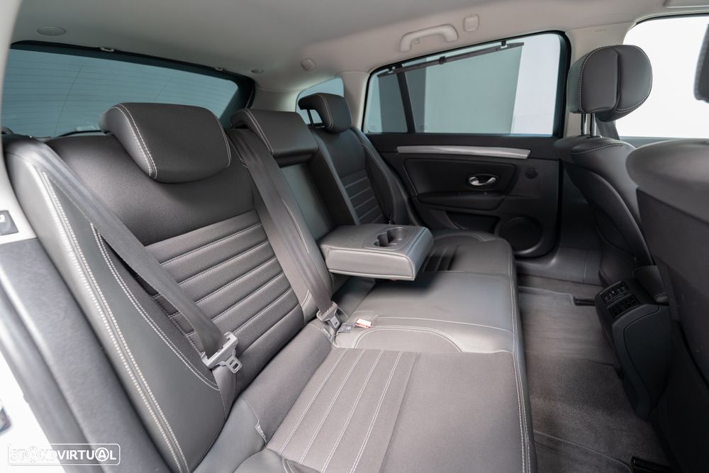 Renault Laguna Break 1.5 dCi SE Black Line - 18