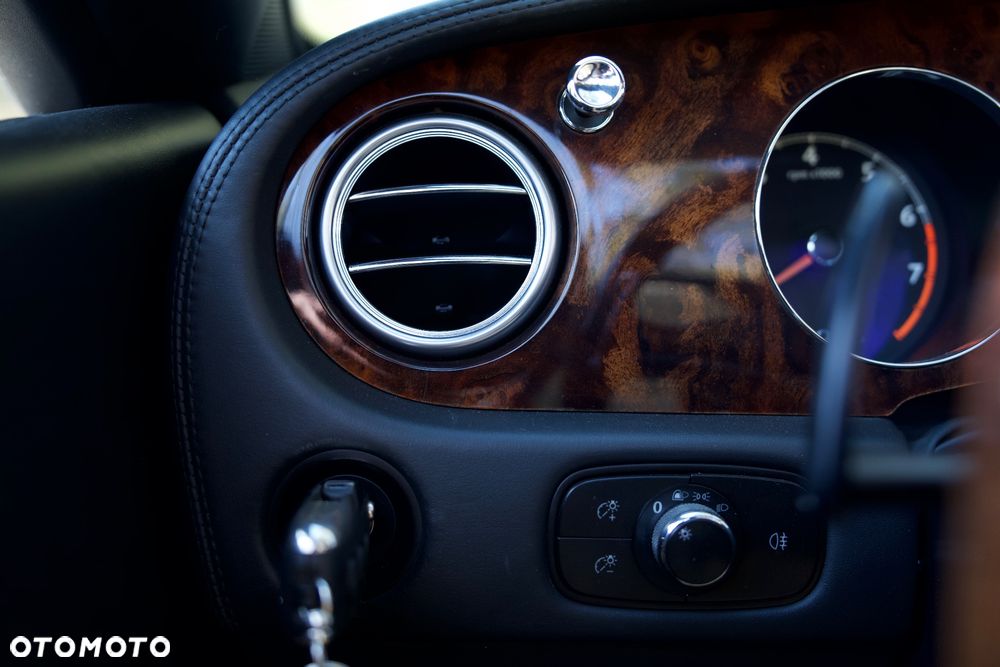 Bentley Continental GT - 31