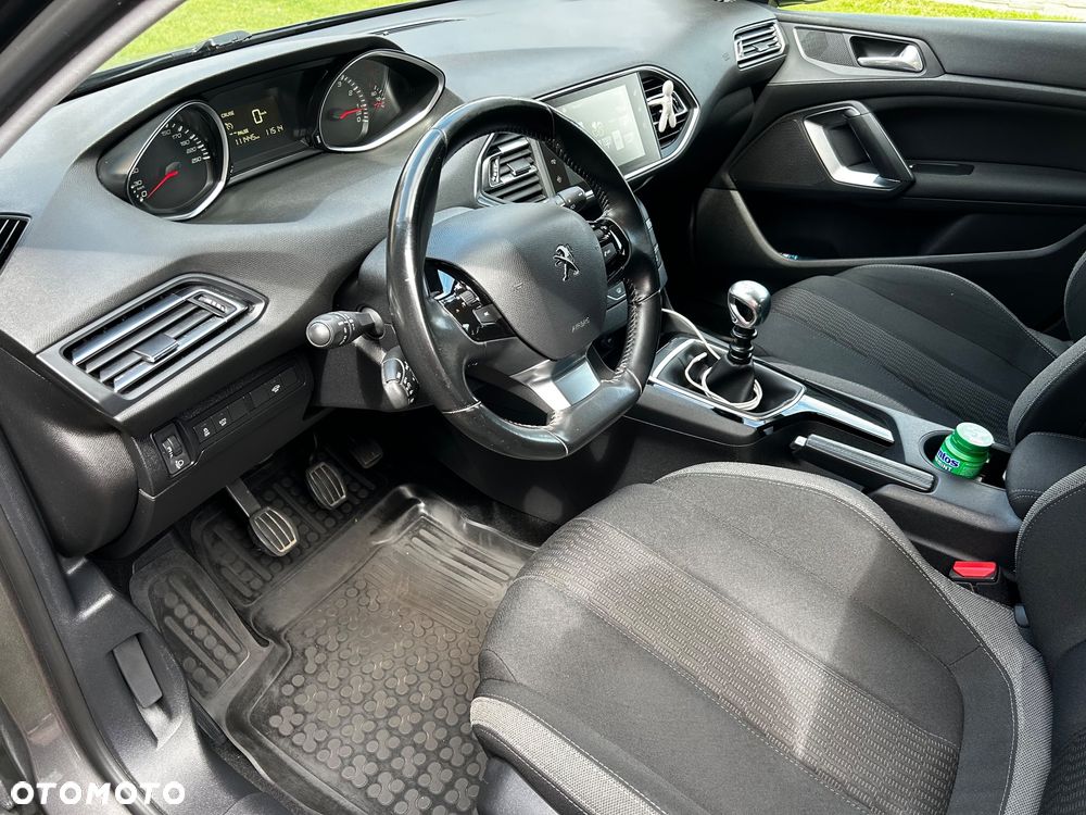 Peugeot 308 1.2 PureTech Style S&S - 7