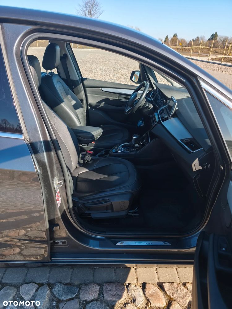BMW Seria 2 218d Luxury Line - 26