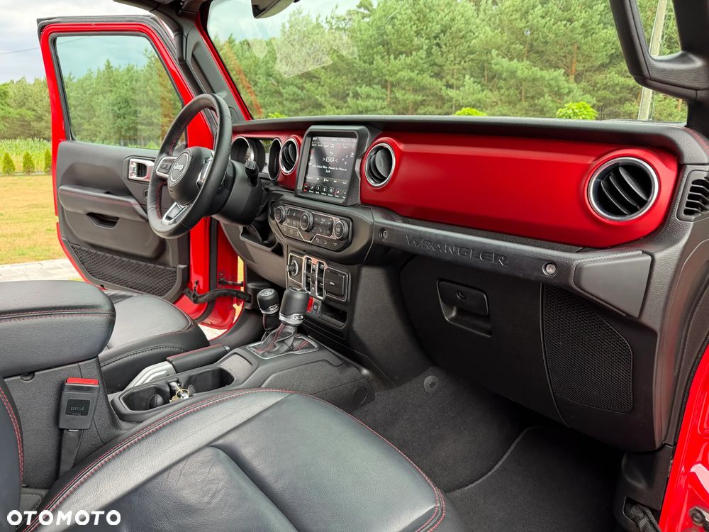 Jeep Wrangler - 40