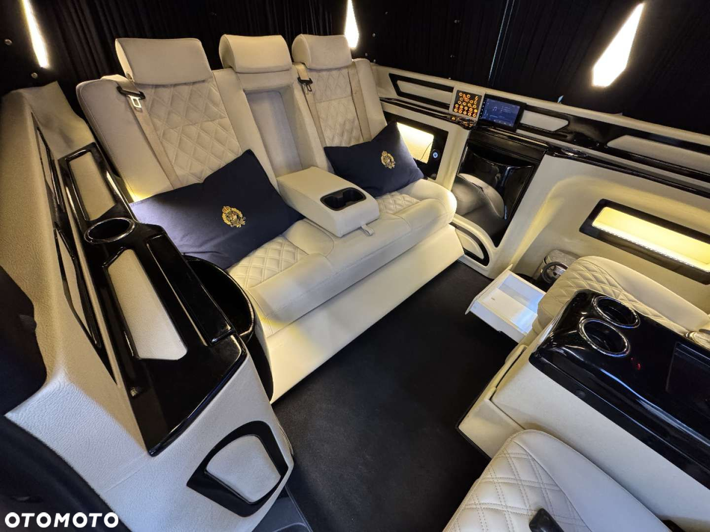Mercedes-Benz Vito - 38