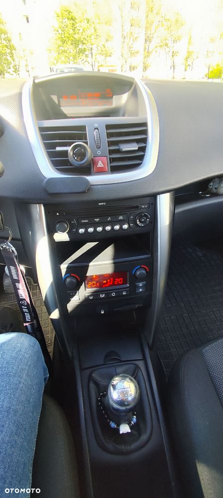 Peugeot 207 120 VTi Premium - 4