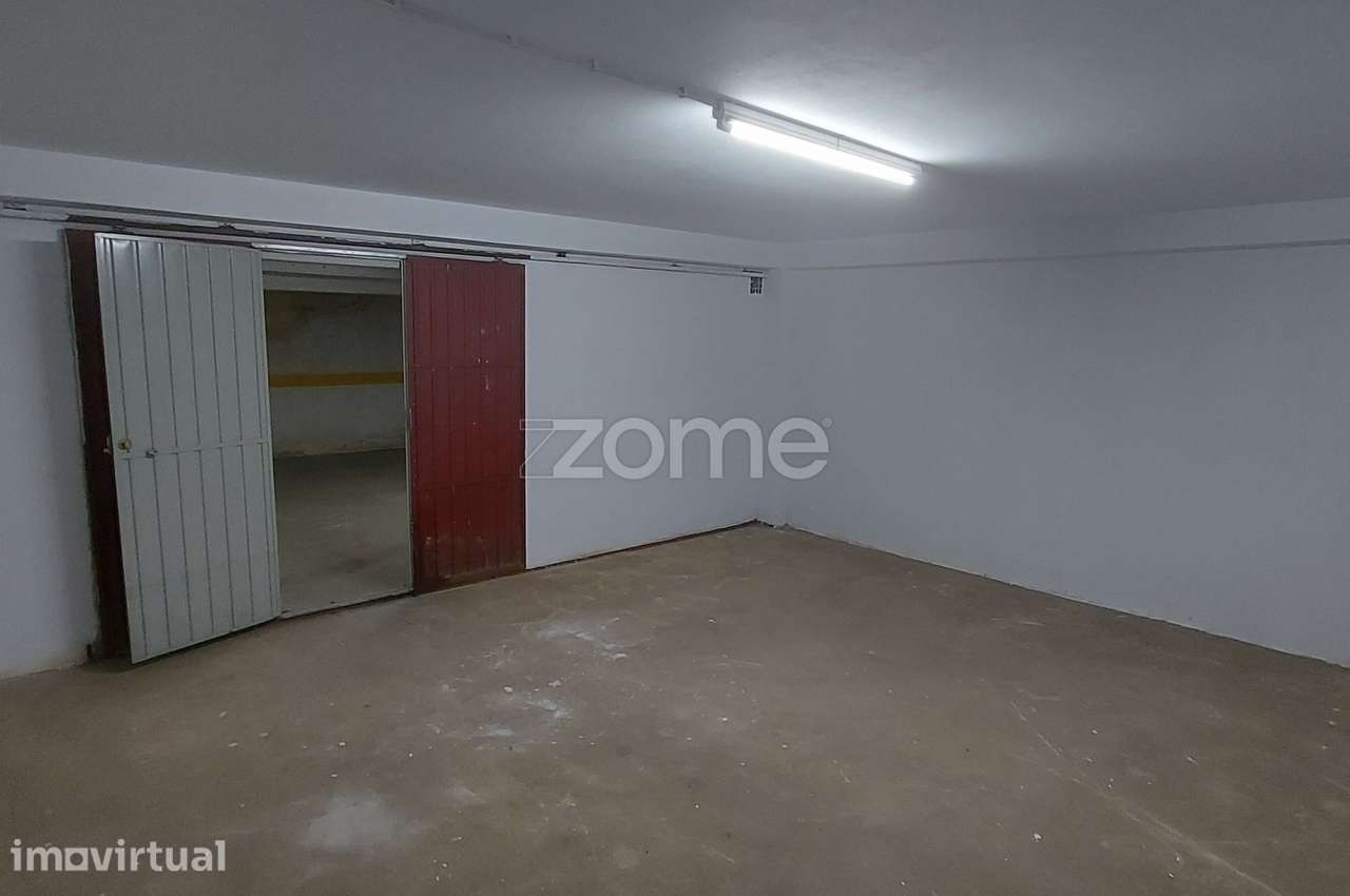 Garagem em Chaves - Grande imagem: 3/5
