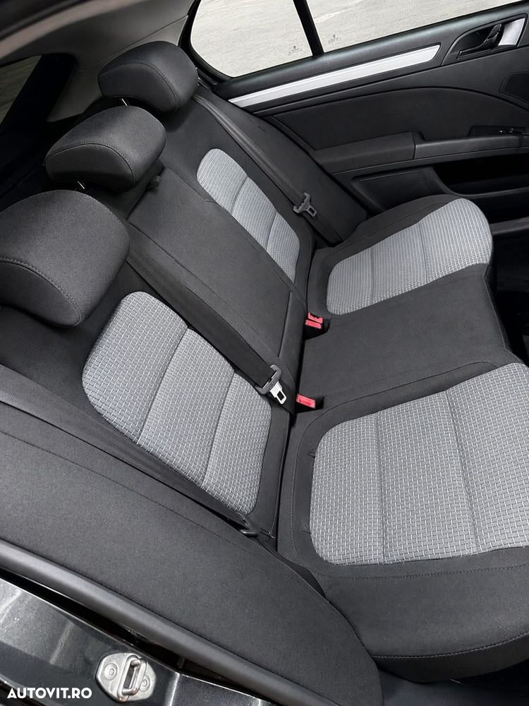 Skoda Superb 2.0 TDI Elegance - 4