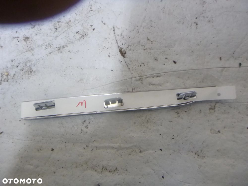 BYD ATTO 3 2022- listwa błotnika lewa chrom nowa oe - 4