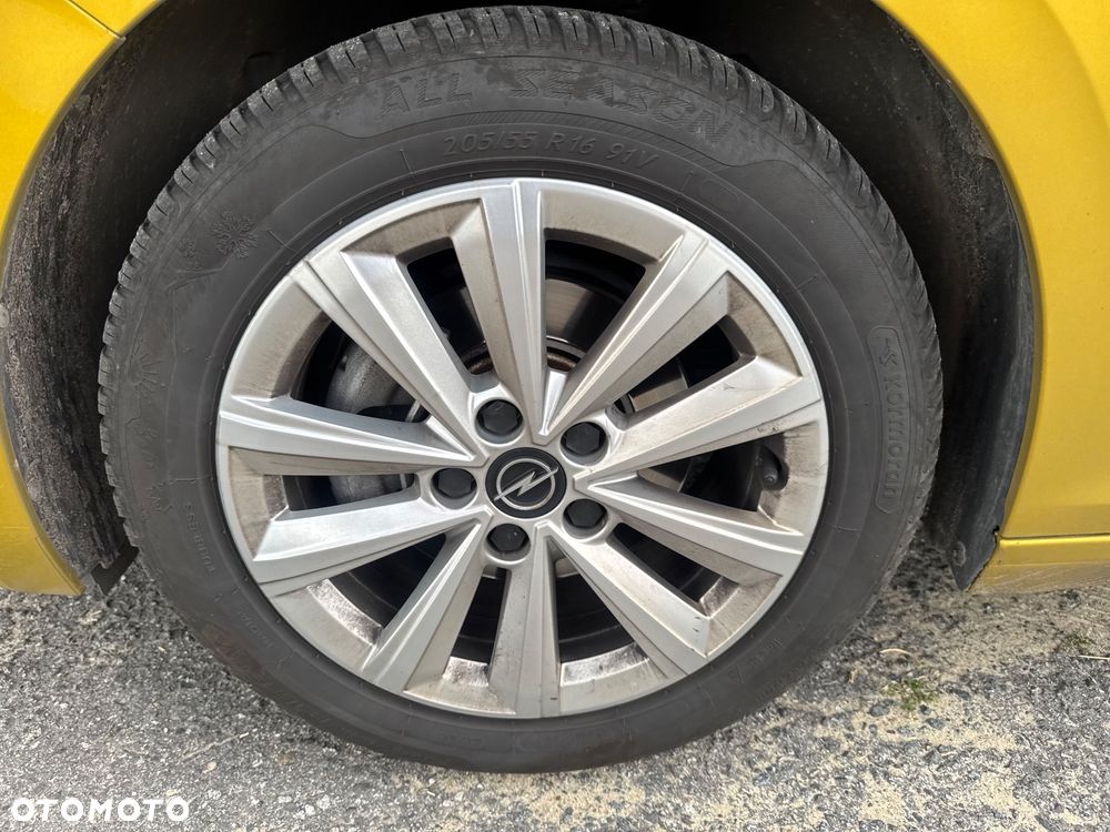 Opel Astra 1.2 T Edition S&S - 37