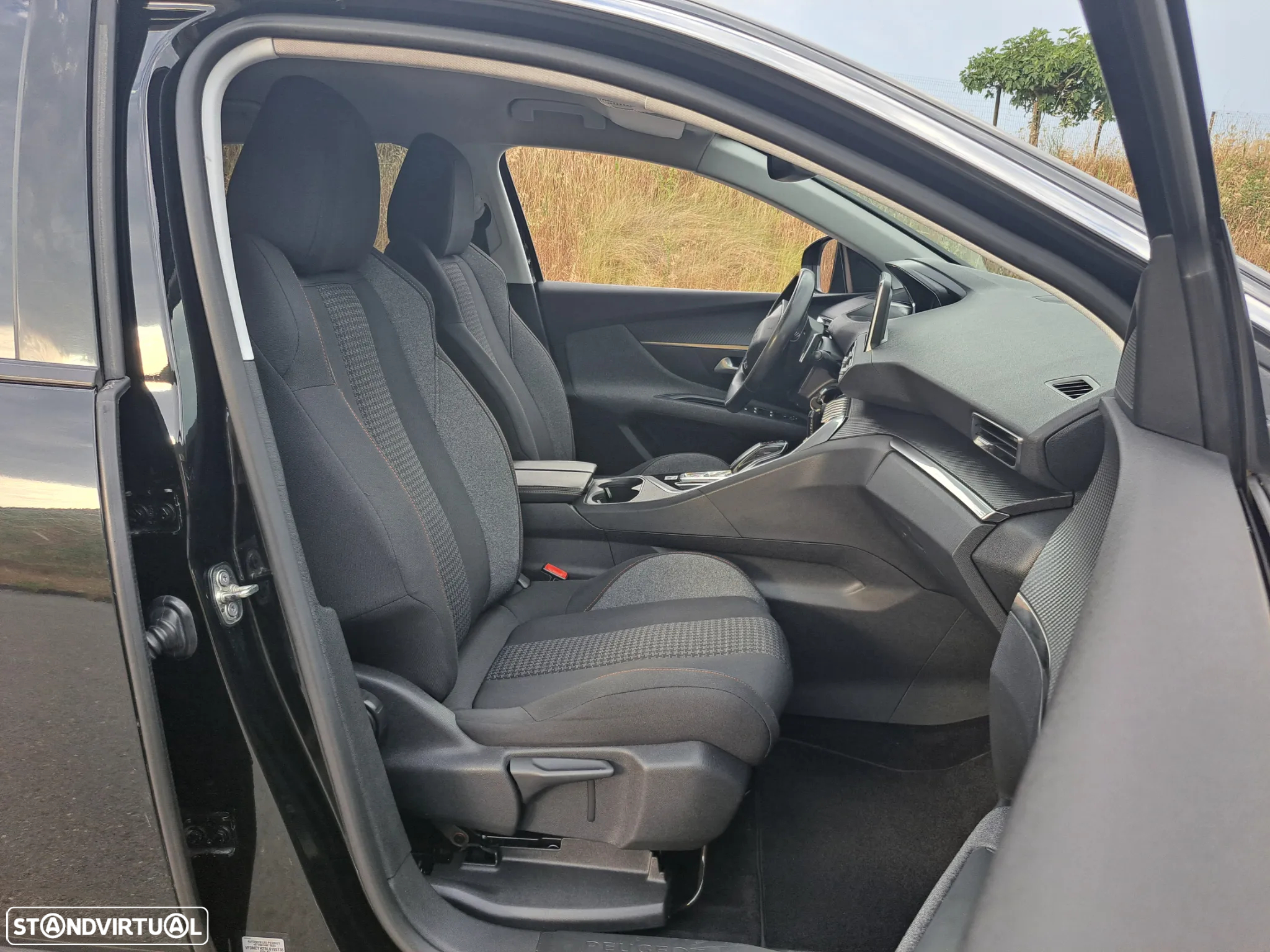 Peugeot 5008 1.5 BlueHDi Active Pack EAT8 - 13