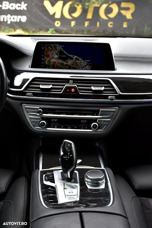 BMW Seria 7 730d - 26