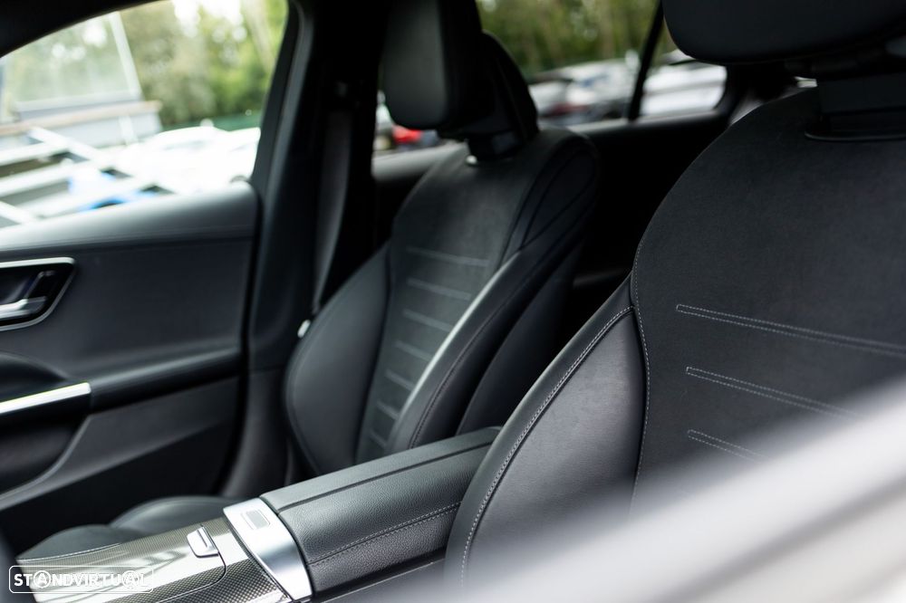 Mercedes-Benz C 300 e AMG Line - 41