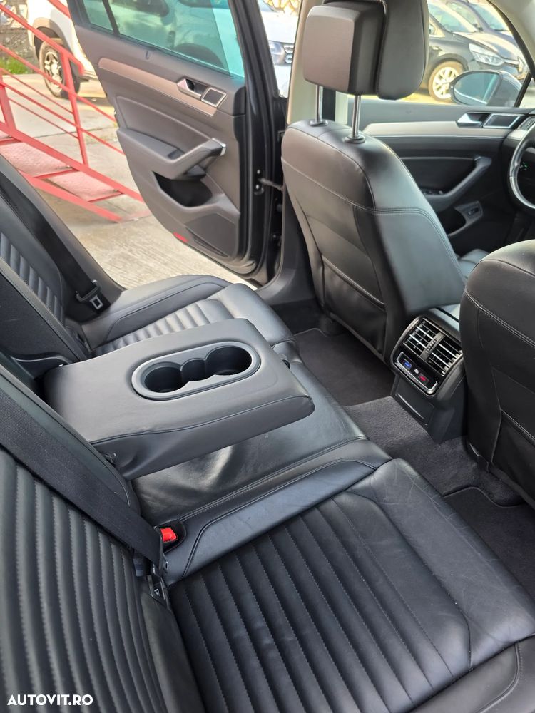 Volkswagen Passat 2.0 TDI SCR DSG Highline - 11