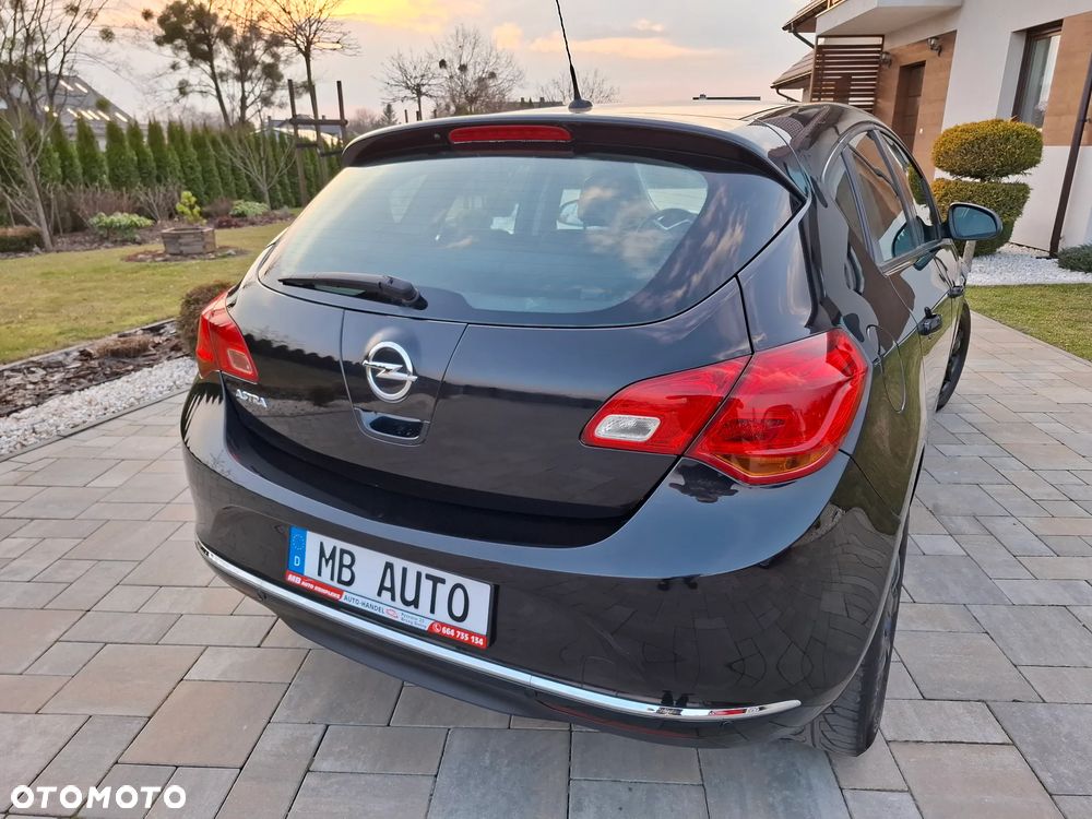 Opel Astra 1.4 Sport - 17