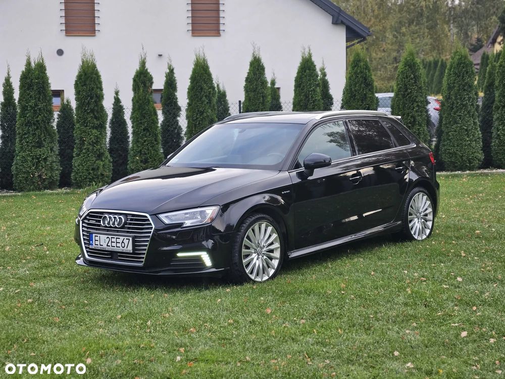 Audi A3 Sportback 1.4 TFSI e-tron Sport S tronic - 19
