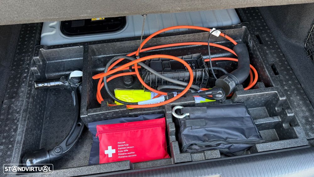 Peugeot 308 SW 1.6 Hybrid Allure e-EAT8 - 35