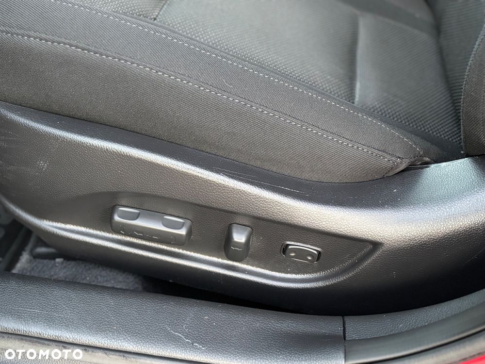 Hyundai i40 2.0 GDI Premium - 14