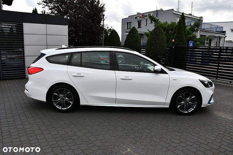 Ford Focus 1.5 EcoBlue Start-Stopp-System ST-LINE X - 28